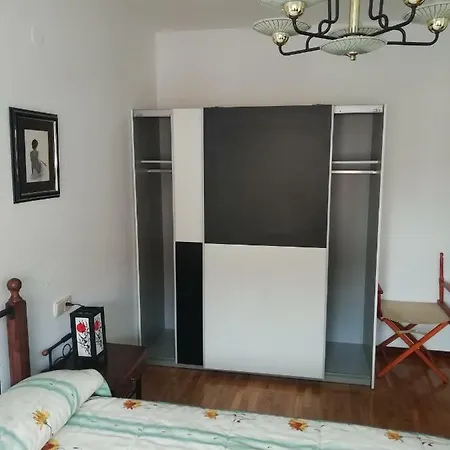 Vivienda Turistica Felicidad Apartamento Trobajo Del Camino