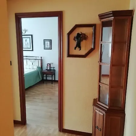 Vivienda Turistica Felicidad * Trobajo Del Camino